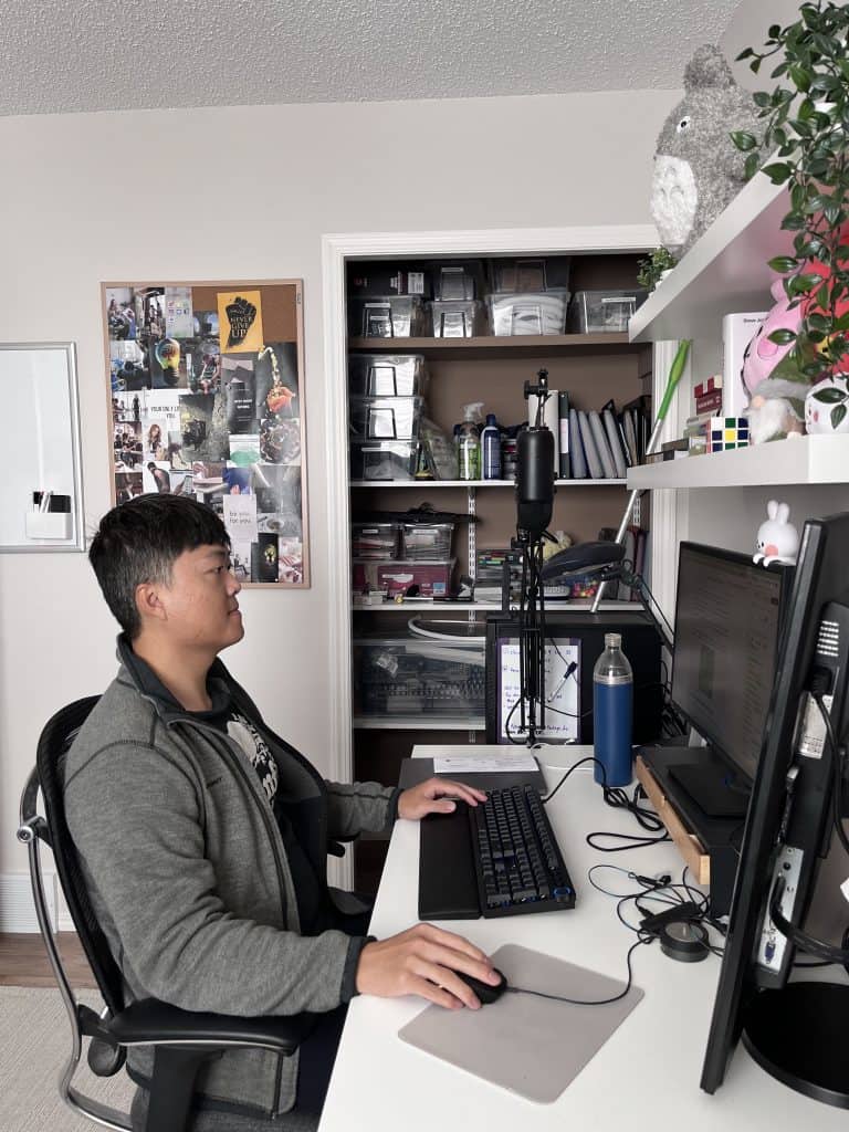 What Dr. Leo Look for in an Ergonomic Office Chair?